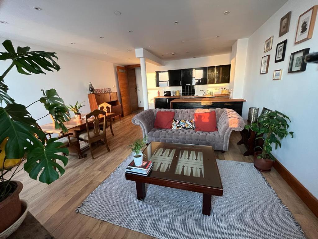 Margate Sea Front Apartment Esterno foto